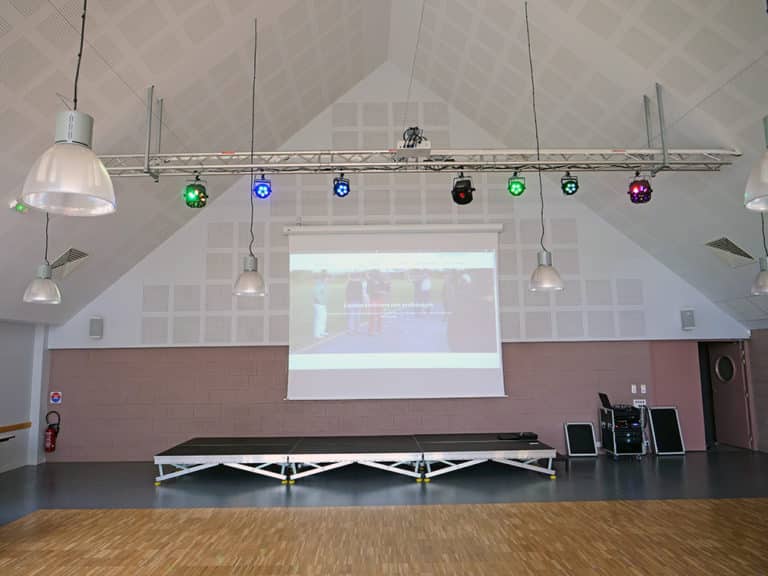 location-sonorisation-sono-jeux-lumiere-salle-fete-osmanville-normandie-manche-calvados-saint-lo-animation-dj